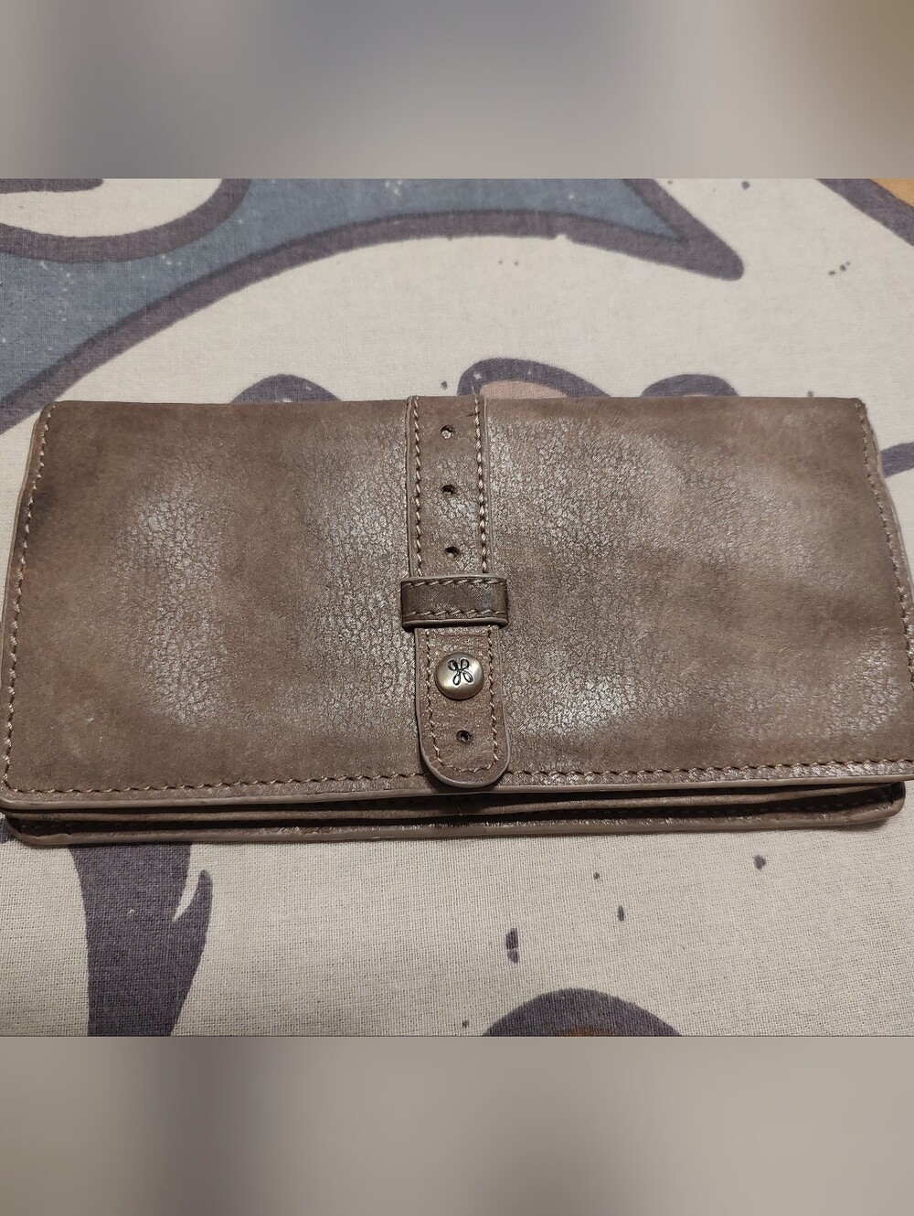 Hobo Natural Leather "Alta" Wallet
